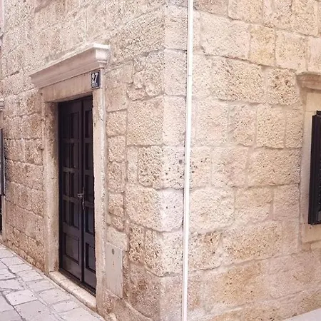 As Lucana Apartment - Ground Floor Vis Exterior photo